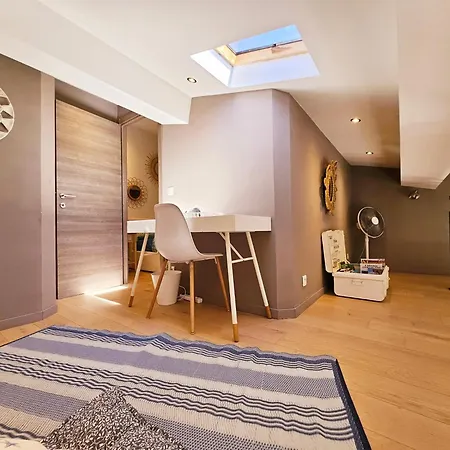 Daire Le Delmas Riviera - Duplex Dans Vieil Antibes